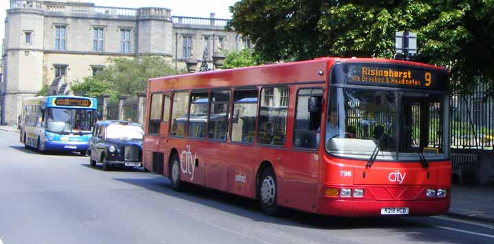 Oxford Bus Company Volvo B10BLE Wright 798 ex Brighton & Hove